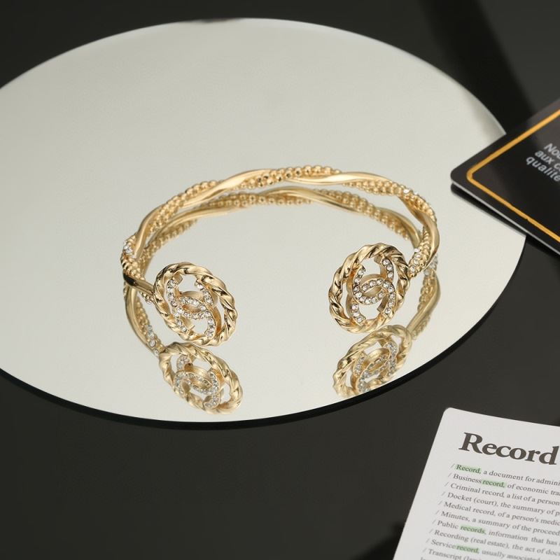 Ch**el bracelets